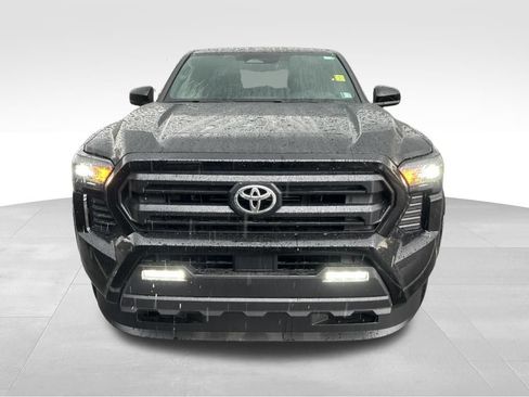 New 2026 Toyota Tacoma SR5 AWD/4WD image 8