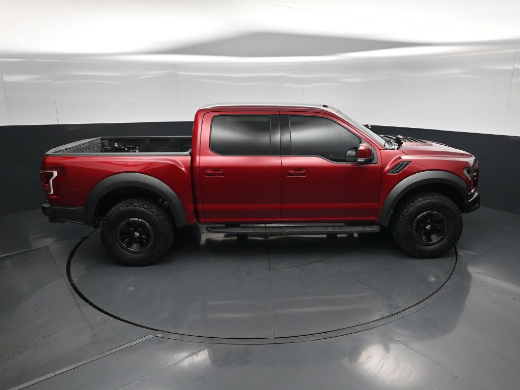 Used 2017 Ford F150 Raptor w/ Equipment Group 802A Luxury AWD/4WD image 36