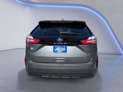 Used 2024 Ford Edge SE AWD/4WD image 6