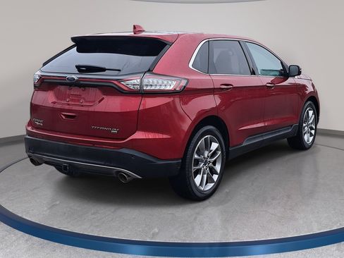 Used 2018 Ford Edge Titanium w/ Technology Package AWD/4WD image 5