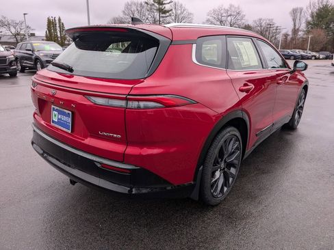 Used 2025 Toyota Crown Signia w/ Advanced Technology Package image 6