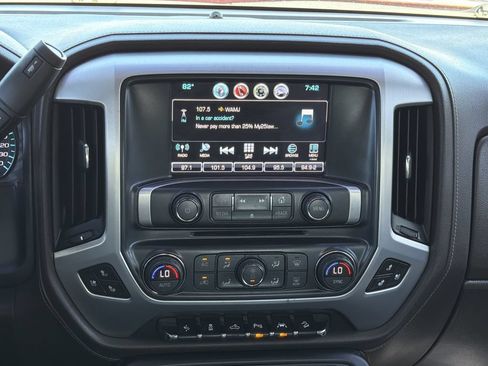 Used 2018 GMC Sierra 1500 SLT AWD/4WD image 20