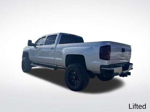 Used 2017 Chevrolet Silverado 2500 LTZ image 5
