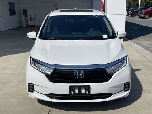 Used 2022 Honda Odyssey Touring image 5