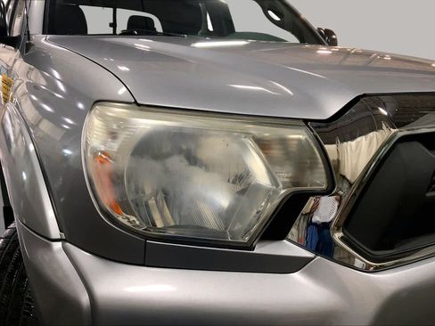 Used 2015 Toyota Tacoma 4x4 Double Cab w/ SR5 Package image 27