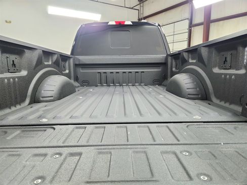 Used 2023 Ford F250 Lariat image 43