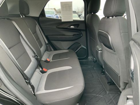 Used 2024 Chevrolet TrailBlazer LS w/ LS Convenience Package image 52
