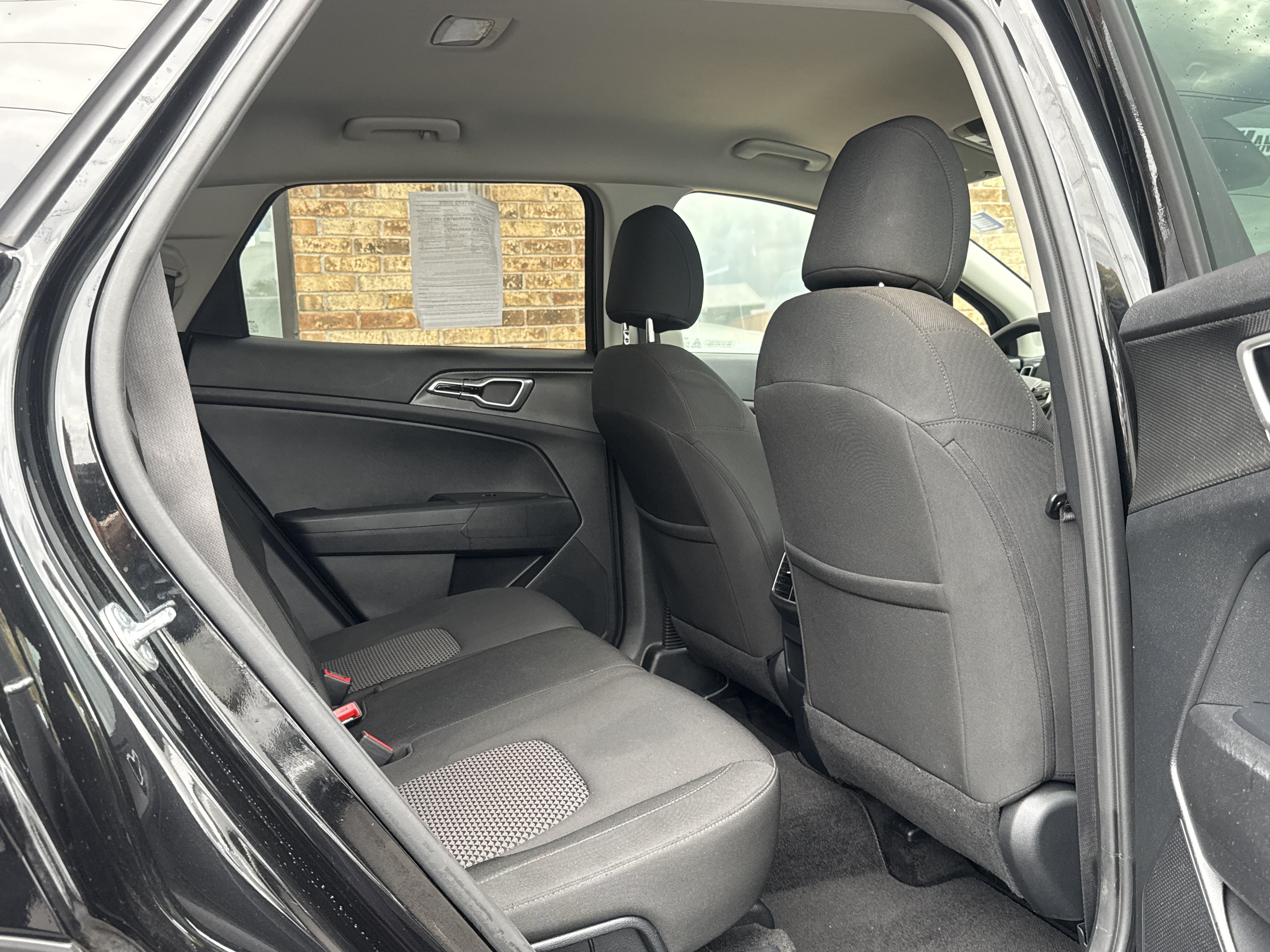 Used 2024 Kia Sportage LX AWD/4WD image 12