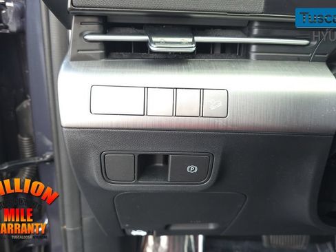 Used 2024 Hyundai Kona SEL FWD image 14