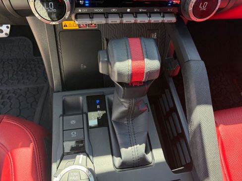 Certified 2025 Toyota Tacoma TRD Pro AWD/4WD image 14
