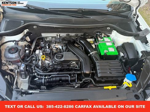 Used 2022 Volkswagen Taos SE image 35