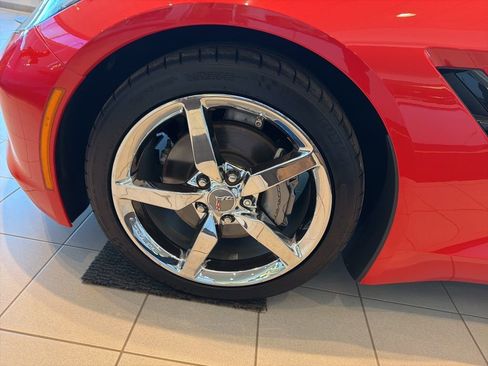 Used 2014 Chevrolet Corvette Stingray Coupe image 19