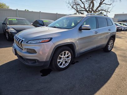 Used 2017 Jeep Cherokee Latitude w/ Comfort/Convenience Group