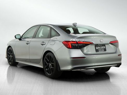 Used 2023 Honda Civic Sport image 4