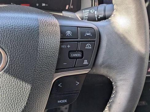 Used 2025 Toyota Camry SE FWD image 24