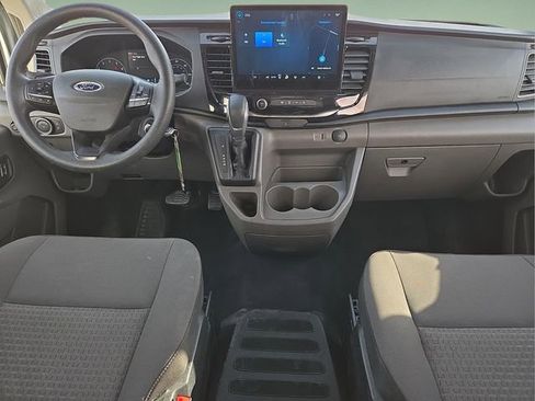 Used 2023 Ford Transit 350 XLT image 17