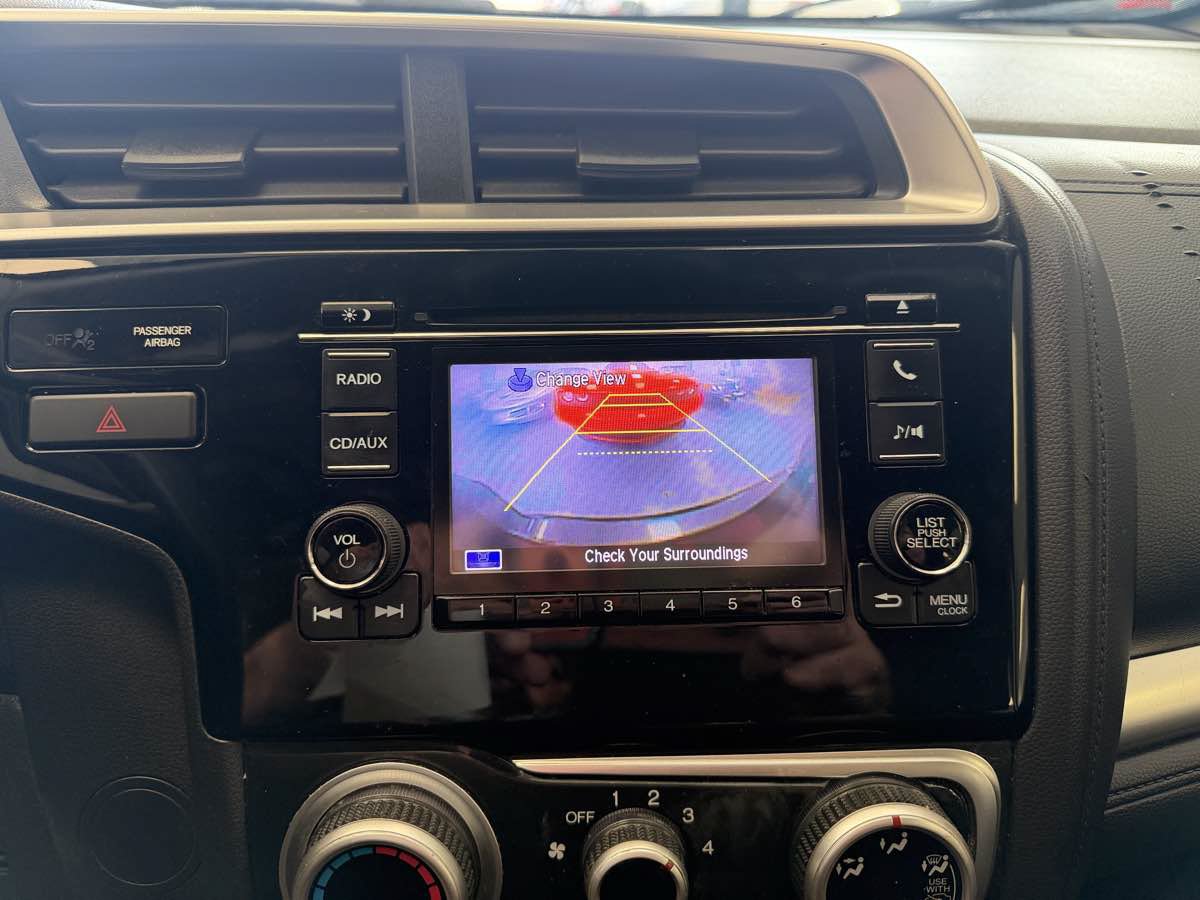 Used 2015 Honda Fit LX image 19