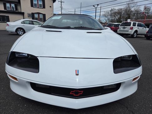 Used 1995 Chevrolet Camaro LT image 3