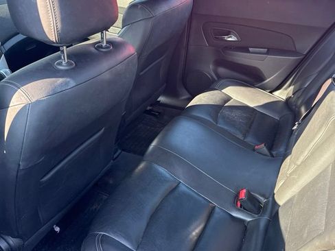 Used 2013 Chevrolet Cruze LT w/ RS Package FWD image 2