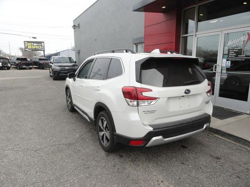 Used 2020 Subaru Forester Touring image 3