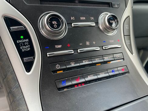 Used 2019 Lincoln Nautilus Reserve w/ Driver Assistance Package image 29