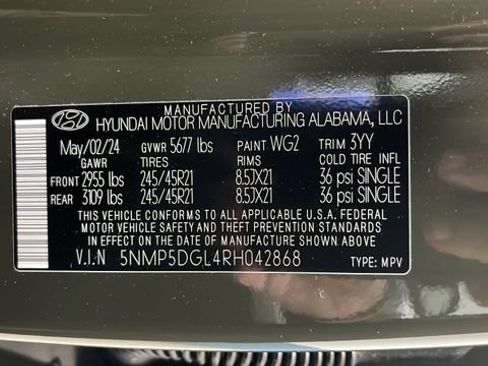 Used 2024 Hyundai Santa Fe Calligraphy AWD/4WD image 29