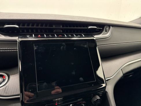 New 2026 Jeep Grand Cherokee L Laredo image 30