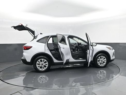 Used 2025 Ford Escape Active AWD/4WD image 27