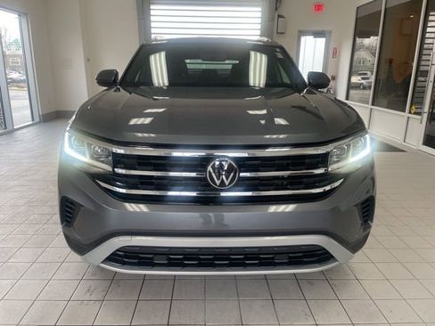 Certified 2023 Volkswagen Atlas Cross Sport SE image 6