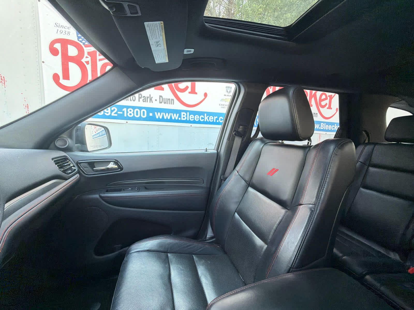 Used 2024 Dodge Durango GT RWD image 30