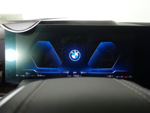 Certified 2025 BMW X5 xDrive40i w/ Premium Package image 23