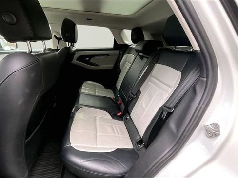 Used 2024 Land Rover Range Rover Evoque Dynamic SE image 16