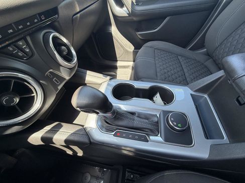 Used 2020 Chevrolet Blazer LT w/ LPO, Floor Liner Package FWD image 19