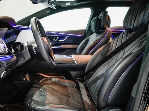 Certified 2023 Mercedes-Benz EQS 580 4MATIC Sedan image 16