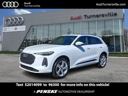 New 2025 Audi Q5 Premium Plus