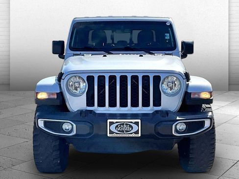 Used 2023 Jeep Gladiator Sport AWD/4WD image 2