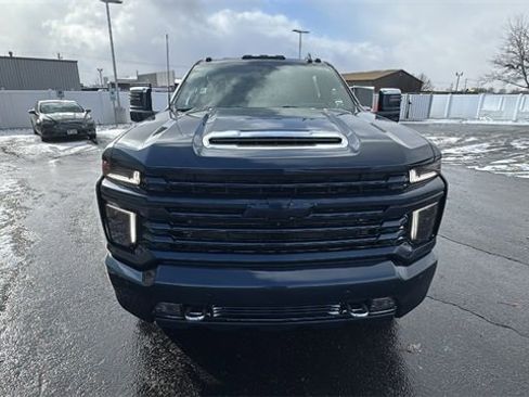 Used 2021 Chevrolet Silverado 3500 High Country w/ Technology Package image 8
