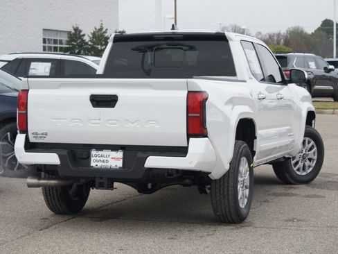 New 2026 Toyota Tacoma SR5 image 30