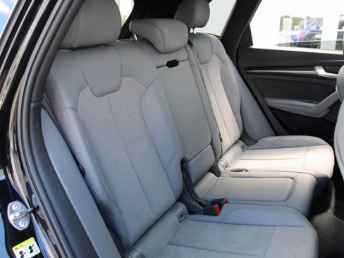 Used 2022 Audi SQ5 Premium Plus w/ Premium Plus Package image 27