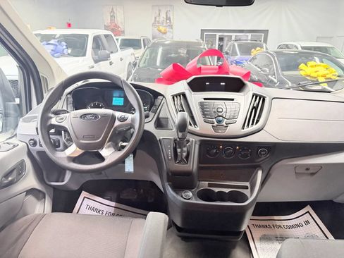 Used 2018 Ford Transit 350 XL RWD image 31