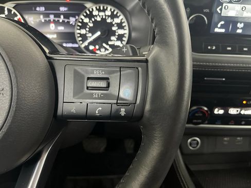 Used 2021 Nissan Rogue SL w/ Premium Package AWD/4WD image 59