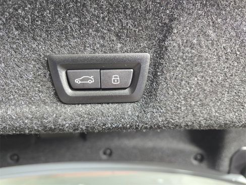 New 2026 BMW 330i xDrive Sedan w/ M Sport Package image 13