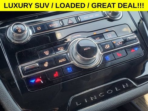 Used 2022 Lincoln Corsair Reserve w/ Equipment Group 201A AWD/4WD image 21
