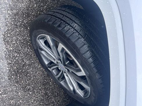 Used 2019 GMC Terrain Denali w/ Advanced Safety Package AWD/4WD image 40