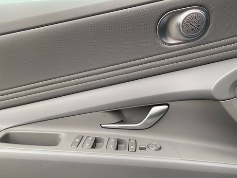 New 2026 Hyundai Elantra Sport FWD image 22