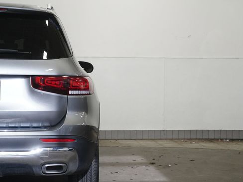 Certified 2023 Mercedes-Benz GLB 250 image 13