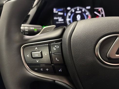 Used 2023 Lexus ES 350 w/ Premium Package image 15