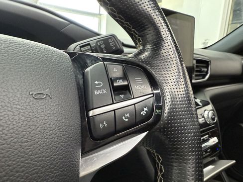 Used 2021 Ford Explorer ST w/ ST Street Pack image 16