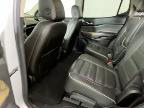 Used 2018 GMC Acadia Denali w/ Technology Package AWD/4WD image 19