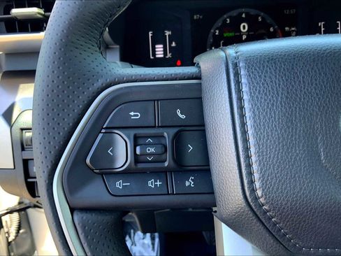 Used 2025 Toyota 4Runner SR5 image 20